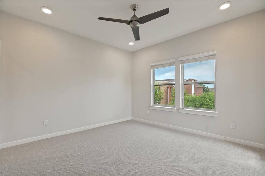 1596 Fiji Street, Dallas, TX 75203