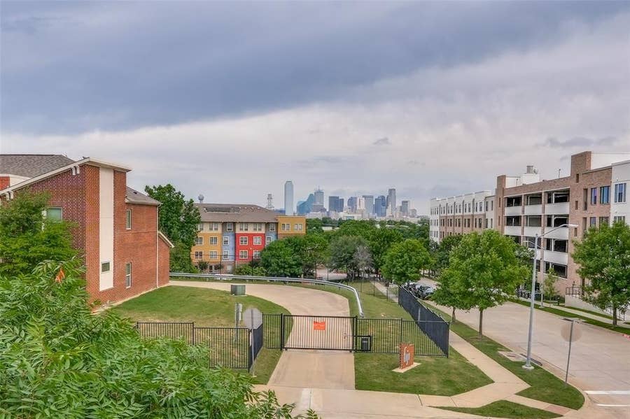 Property photo for 1596 Fiji Street, Dallas, TX