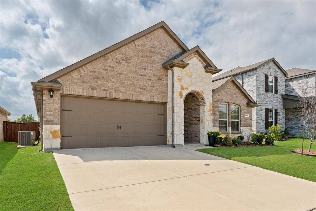 911 Cottontail Drive, Princeton, TX 75407