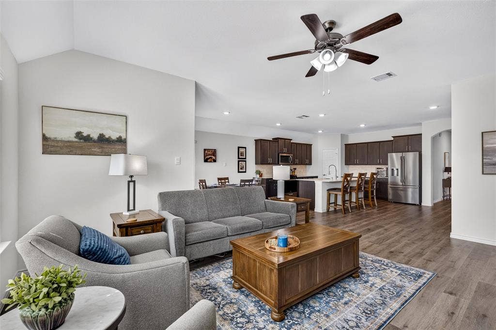 911 Cottontail Drive, Princeton, TX 75407