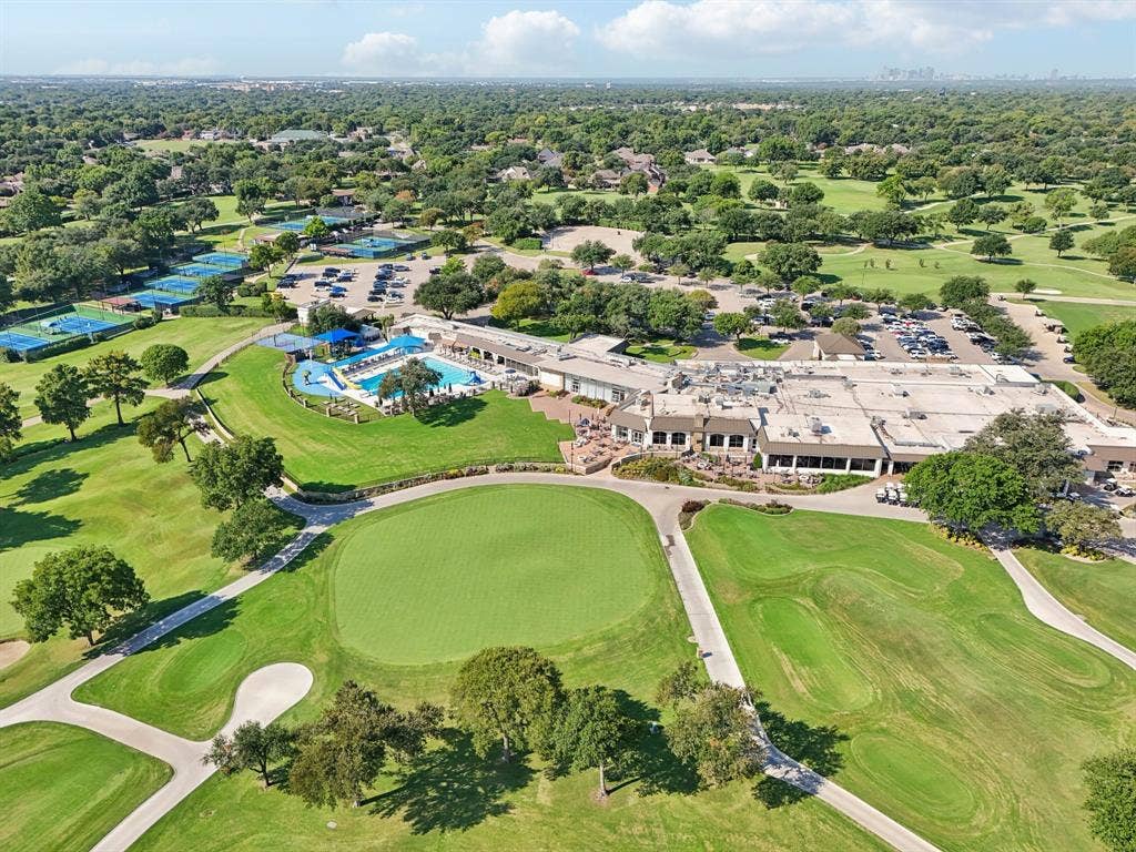 4008 Fairlakes Drive, Dallas, TX 75228 Expansive golf course featuring a green, sand traps, and cart paths