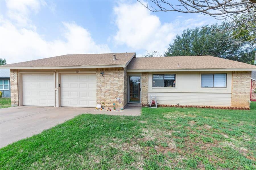 Property photo for 1726 Bob White Court, Abilene, TX