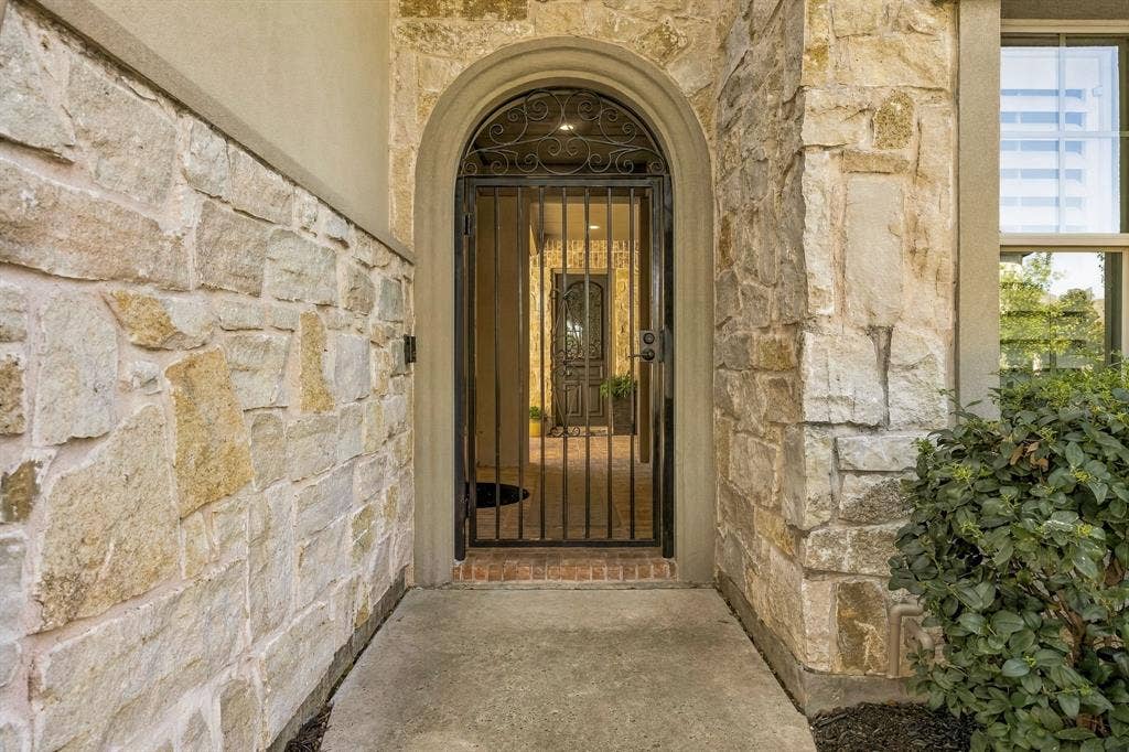 4035 Ferndale Lane, Frisco, TX 75034 4035 Ferndale Lane, Frisco, TX 75034