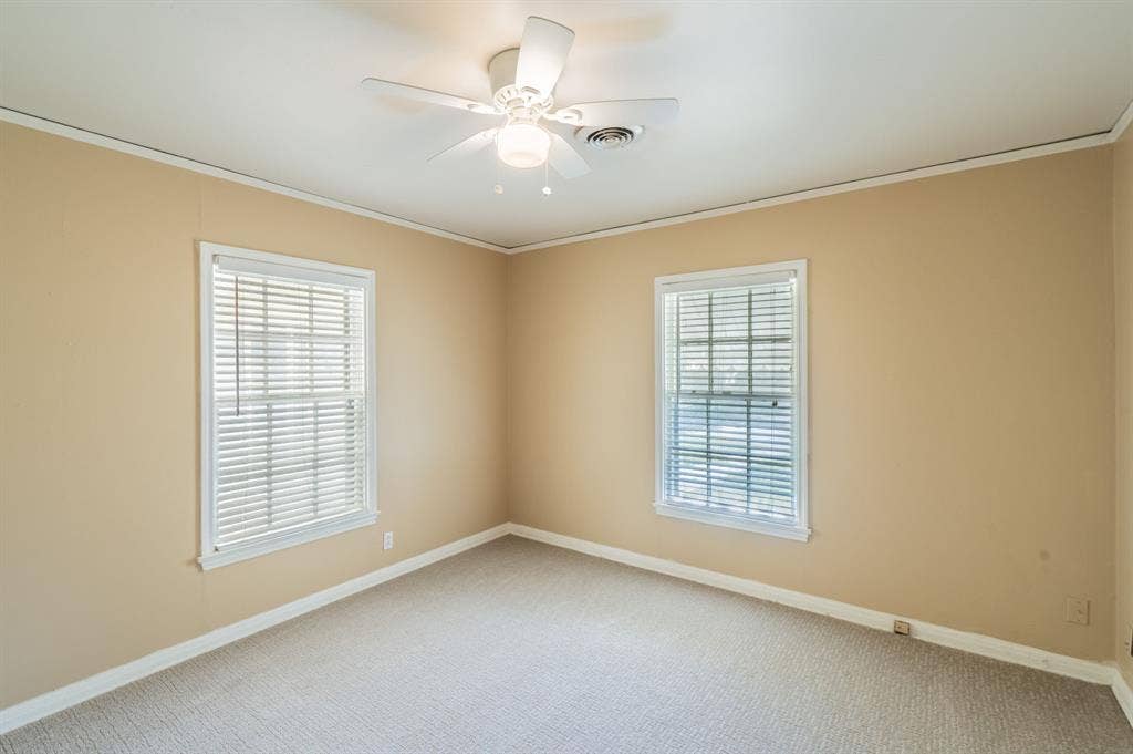 6454 Greenway Road, Fort Worth, TX 76116