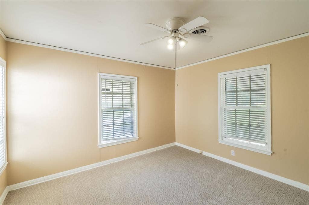 6454 Greenway Road, Fort Worth, TX 76116