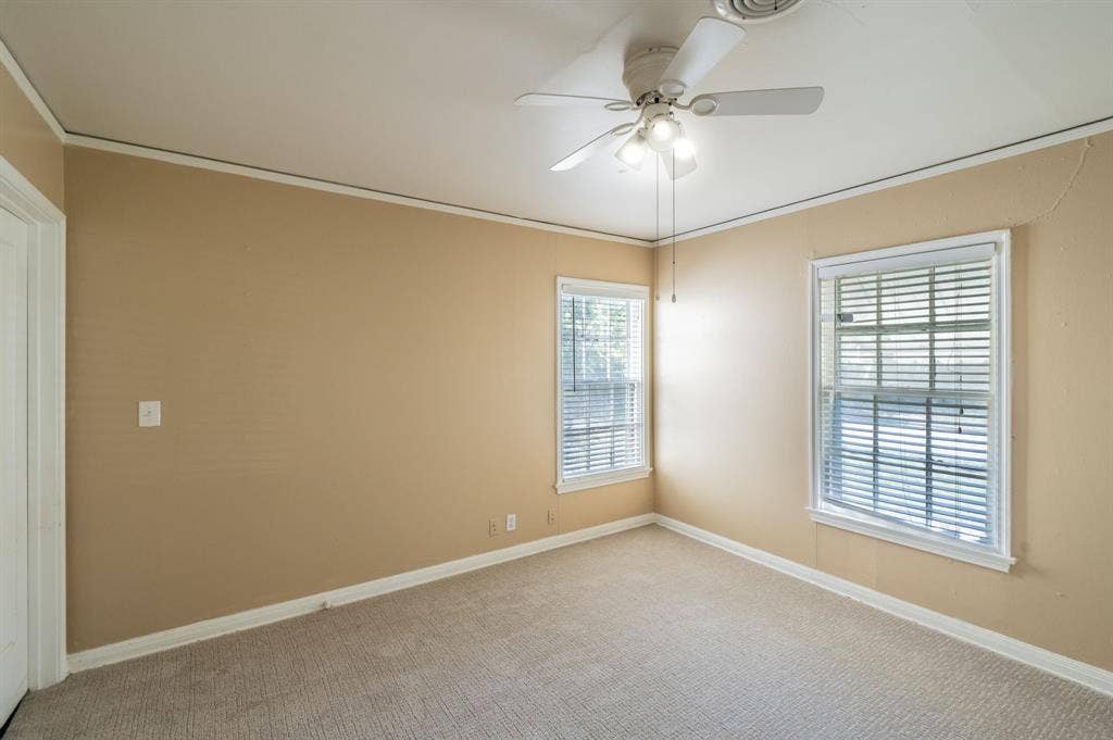 6454 Greenway Road, Fort Worth, TX 76116