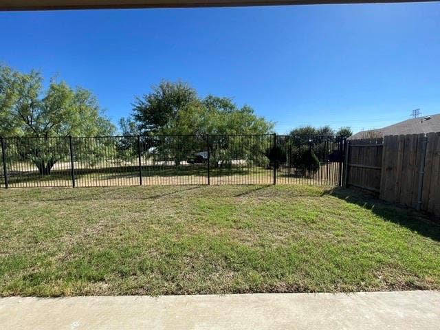 7540 Berrenda Drive, Fort Worth, TX 76131