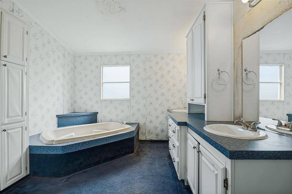 5986 County Road 593, Nevada, TX 75173