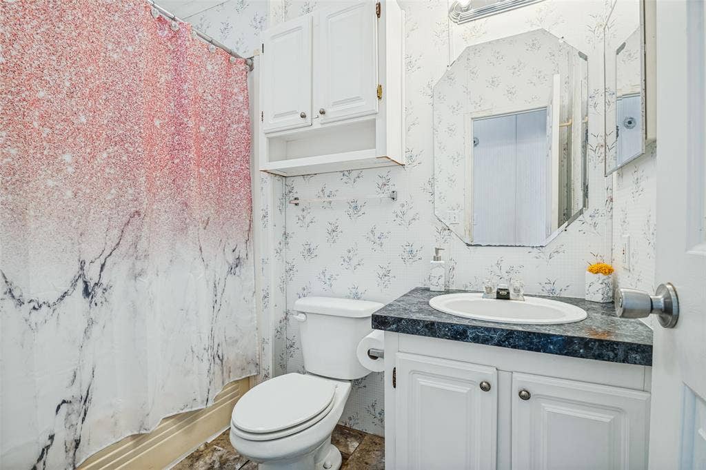 5986 County Road 593, Nevada, TX 75173