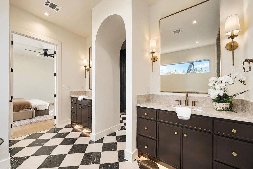 6723 Prosper Street, Dallas, TX 75209