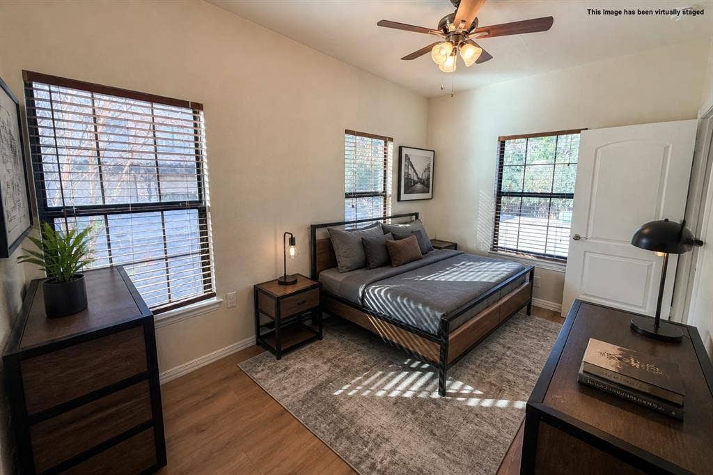 2410 S 2nd Street, #1373, Waco, TX 76706 Vaulted ceiling with a ceiling fan light fixture