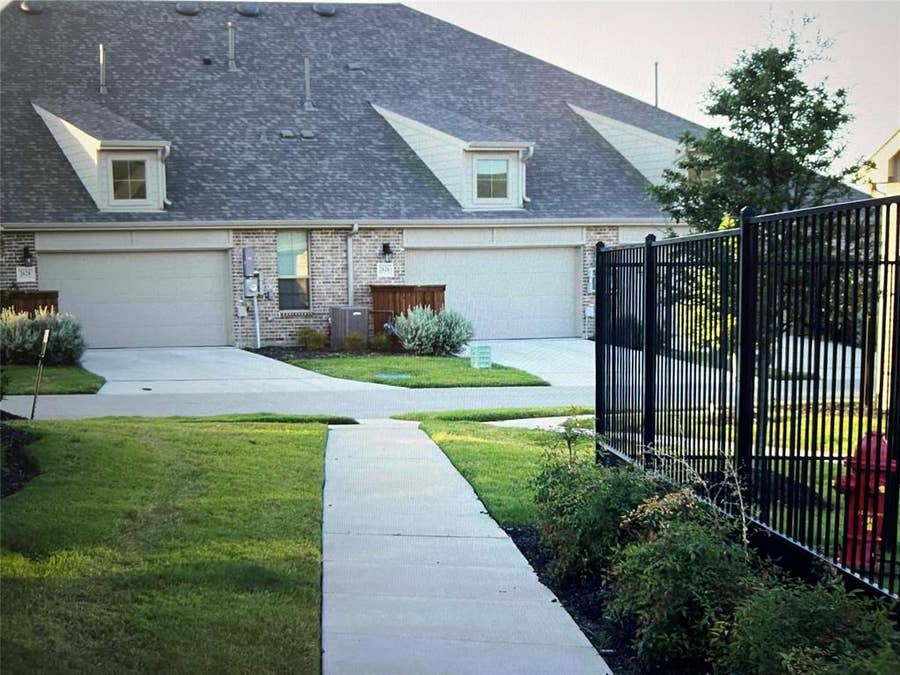 Property photo for 7220 Merlot Place, Grand Prairie, TX