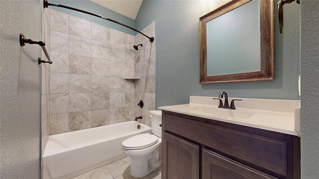 1021 Flagstone Drive, Weatherford, TX 76085 1021 Flagstone Drive, Weatherford, TX 76085