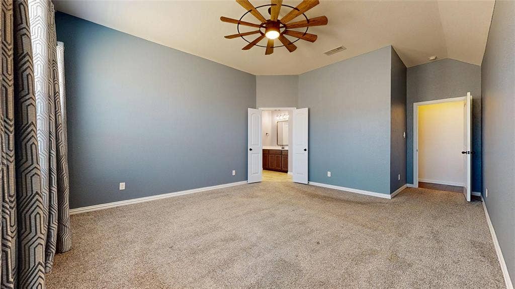 1021 Flagstone Drive, Weatherford, TX 76085 1021 Flagstone Drive, Weatherford, TX 76085