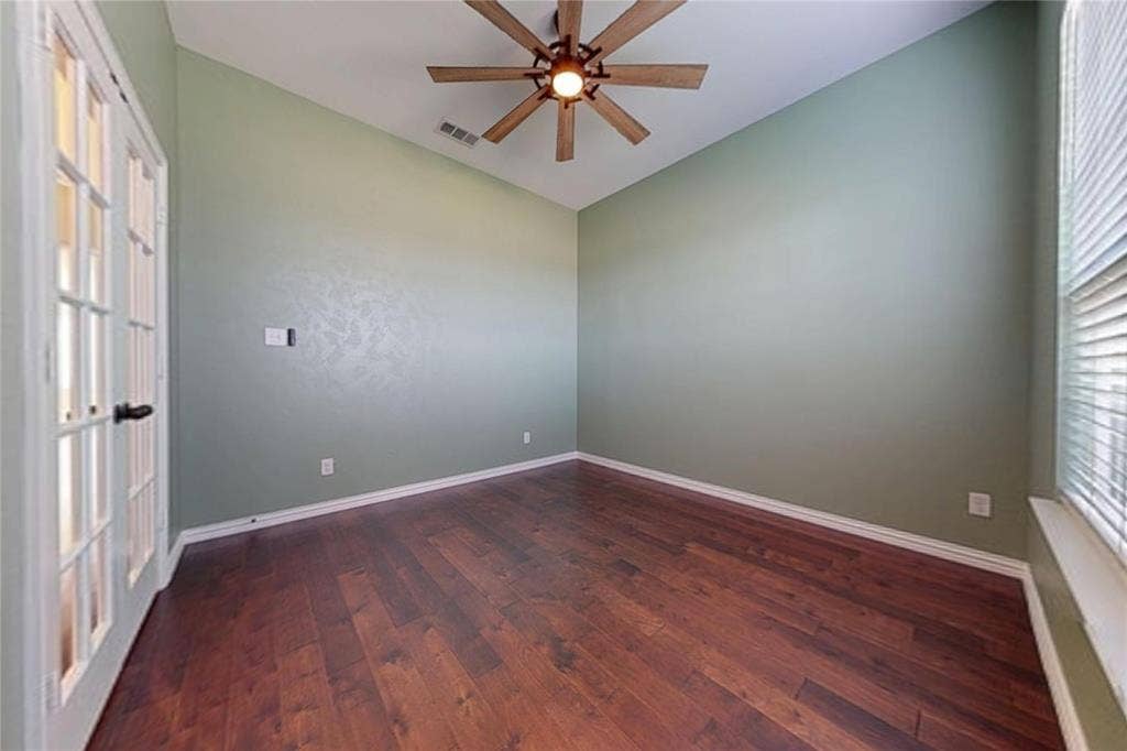 1021 Flagstone Drive, Weatherford, TX 76085 1021 Flagstone Drive, Weatherford, TX 76085