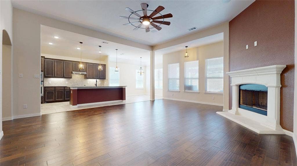 1021 Flagstone Drive, Weatherford, TX 76085 1021 Flagstone Drive, Weatherford, TX 76085