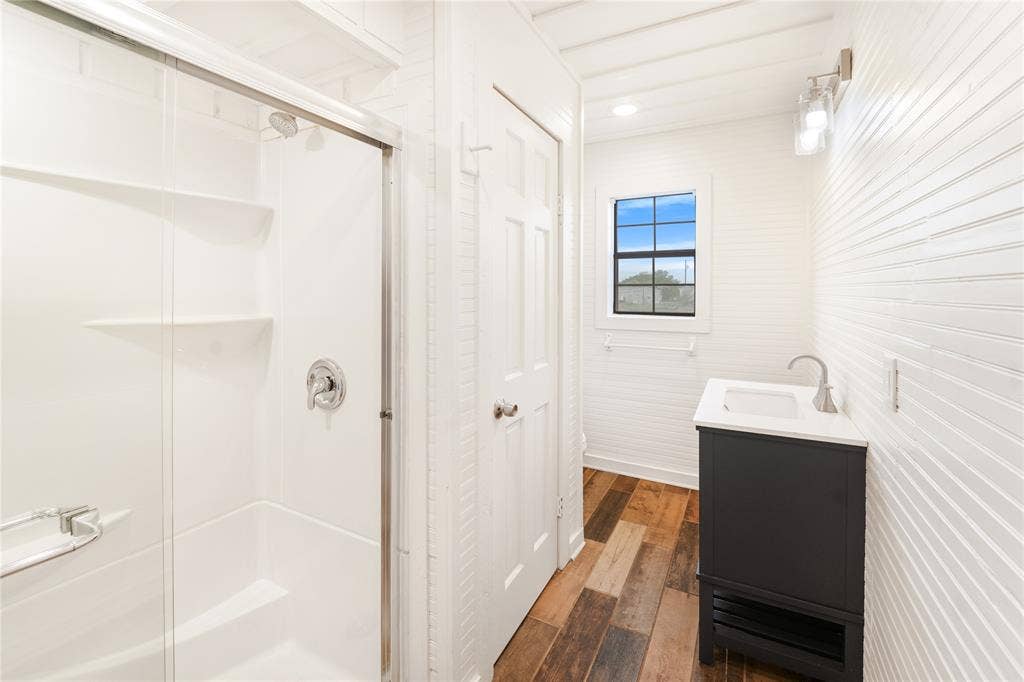 6903 Rogers Hill, Waco, TX 76705 6903 Rogers Hill, Waco, TX 76705