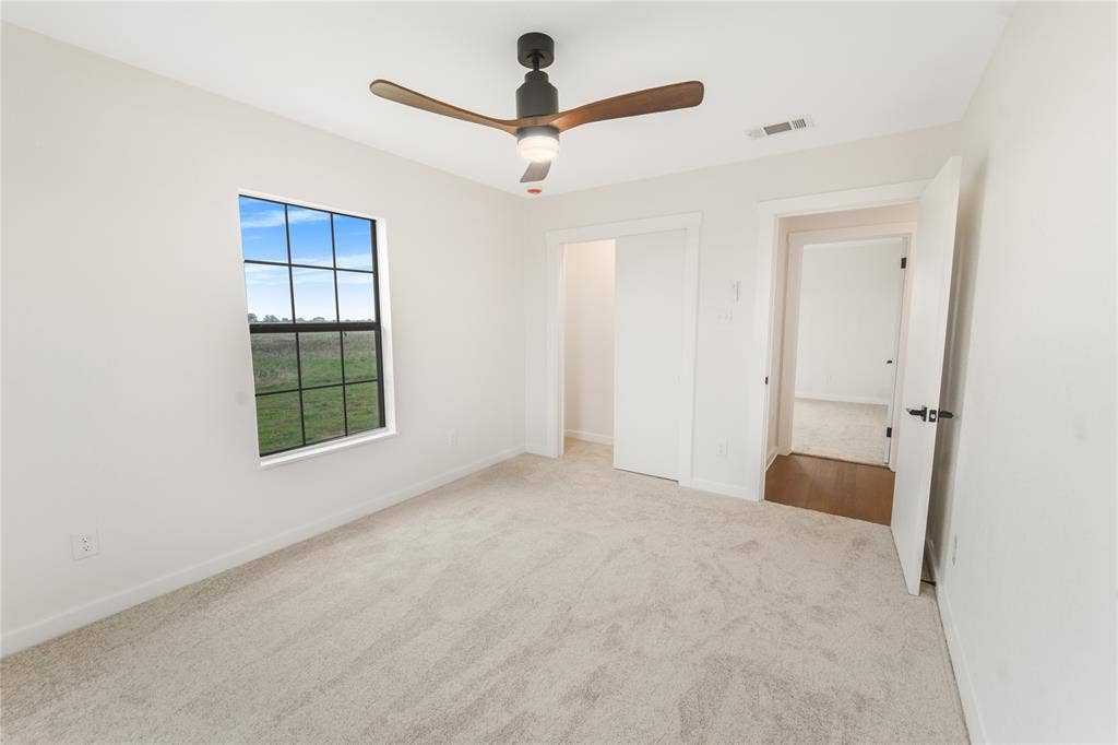 6903 Rogers Hill, Waco, TX 76705 6903 Rogers Hill, Waco, TX 76705
