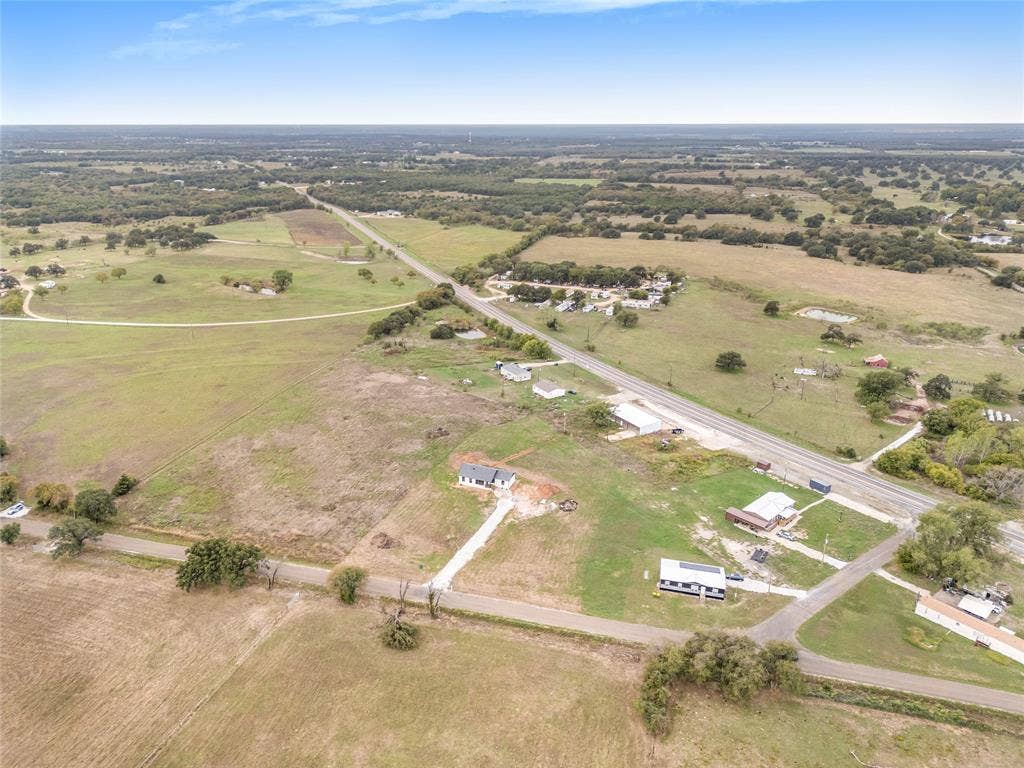 6903 Rogers Hill, Waco, TX 76705 6903 Rogers Hill, Waco, TX 76705
