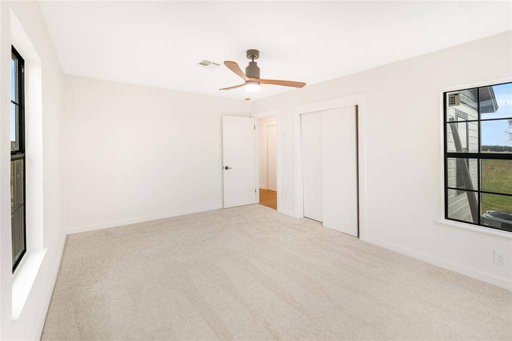6903 Rogers Hill, Waco, TX 76705 6903 Rogers Hill, Waco, TX 76705