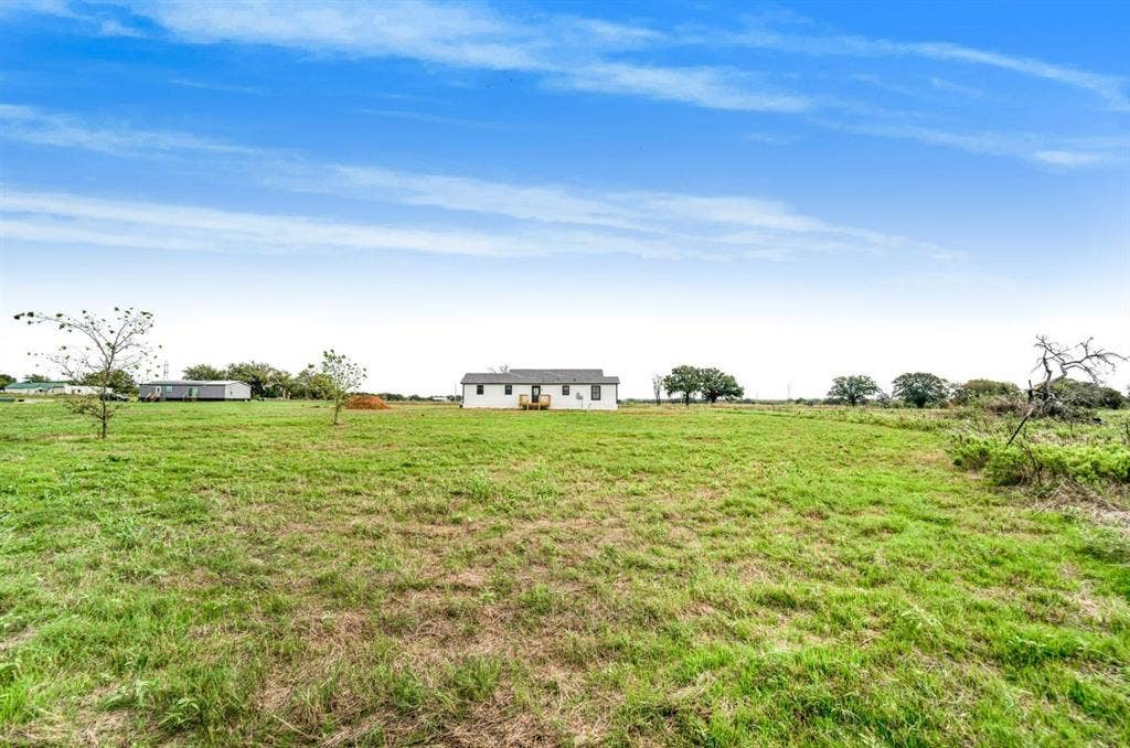 6903 Rogers Hill, Waco, TX 76705 6903 Rogers Hill, Waco, TX 76705