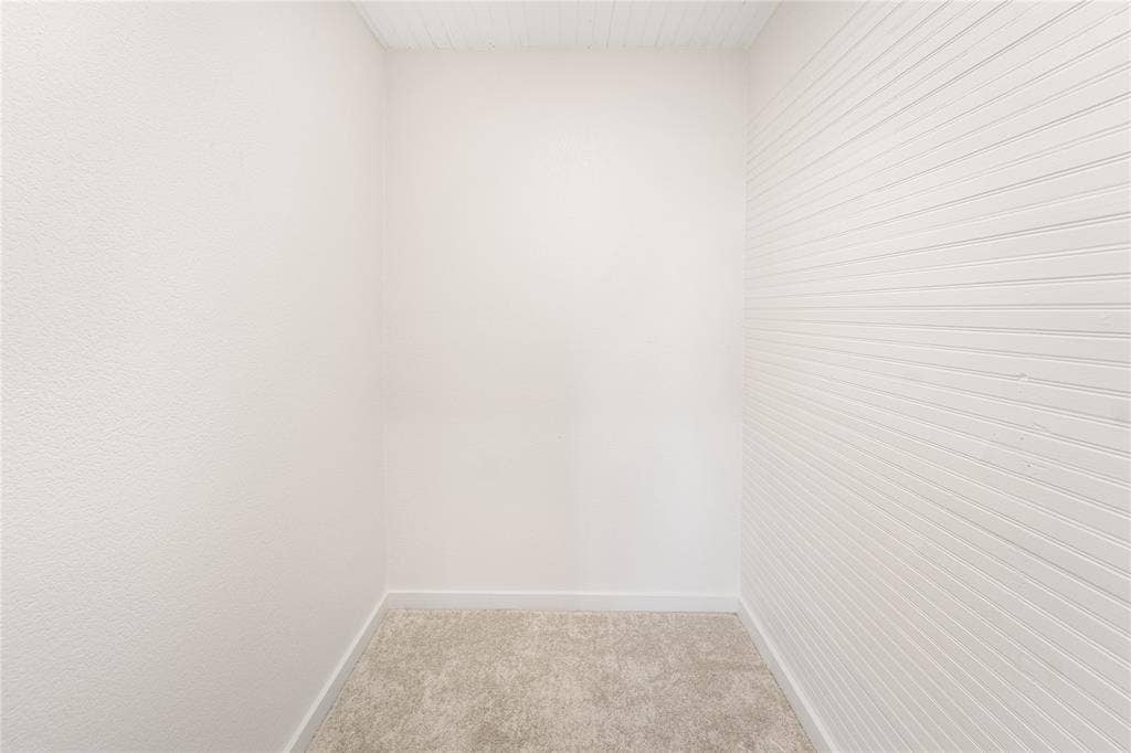 6903 Rogers Hill, Waco, TX 76705 6903 Rogers Hill, Waco, TX 76705