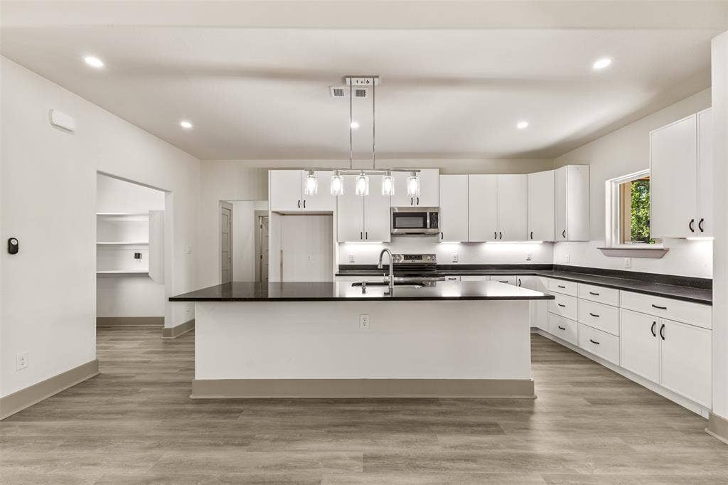 5288 County Road 2248, Greenville, TX 75402