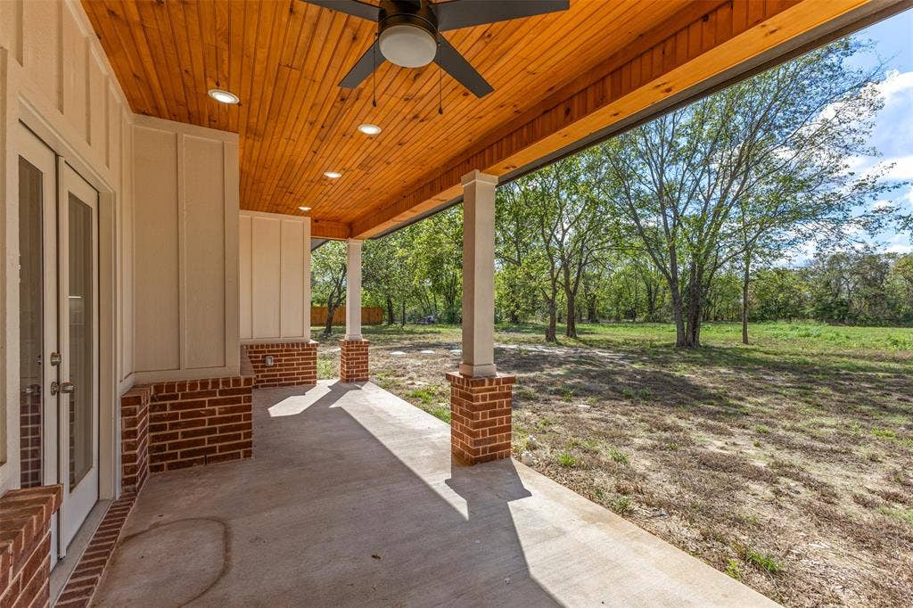 5288 County Road 2248, Greenville, TX 75402
