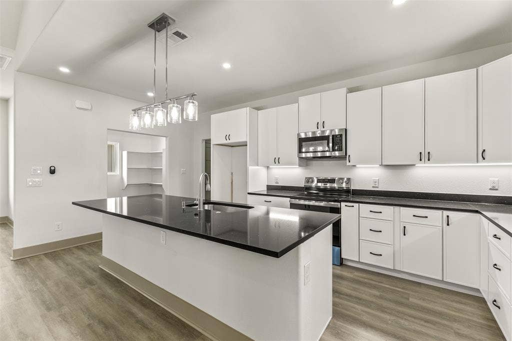 5288 County Road 2248, Greenville, TX 75402