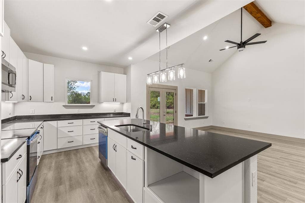 5288 County Road 2248, Greenville, TX 75402