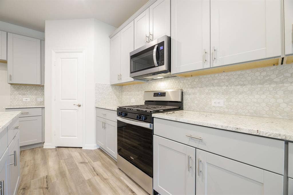 1346 Great Sand Dune Street, Royse City, TX 75189