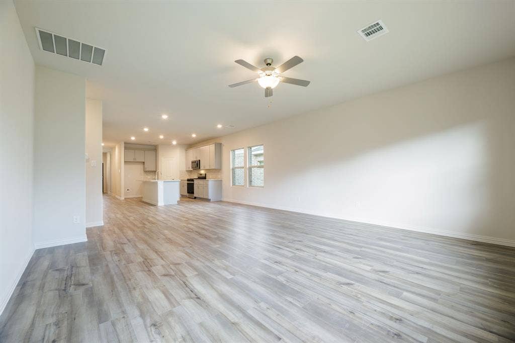 1346 Great Sand Dune Street, Royse City, TX 75189