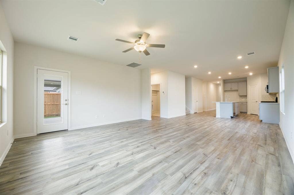 1346 Great Sand Dune Street, Royse City, TX 75189