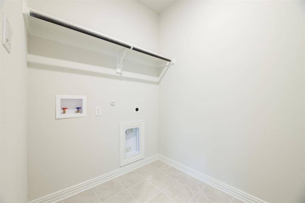 1346 Great Sand Dune Street, Royse City, TX 75189