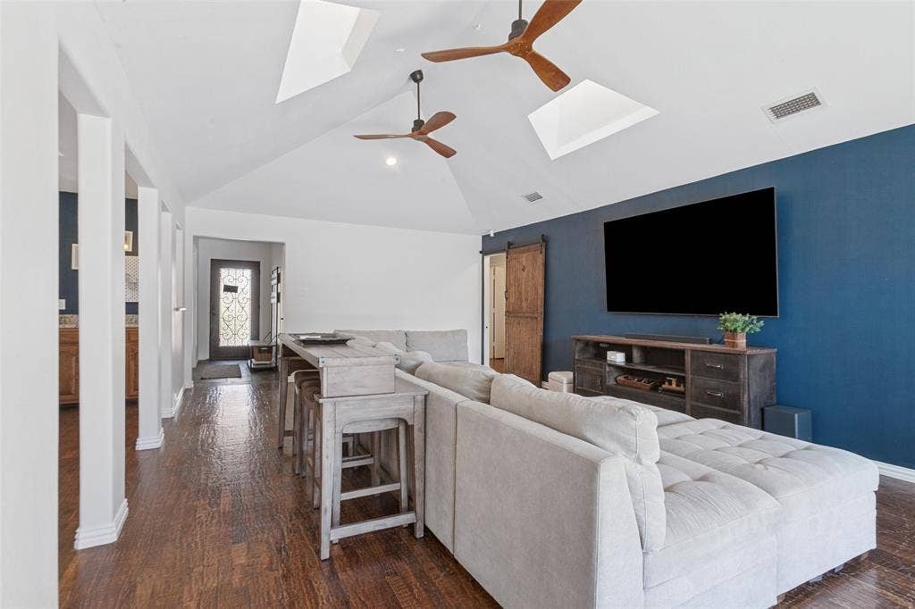 1724 Callaway Drive, Plano, TX 75075 1724 Callaway Drive, Plano, TX 75075