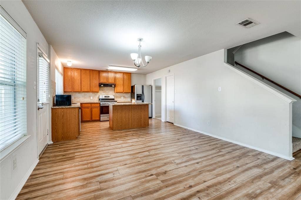 1908 Lanshire Drive, McKinney, TX 75072 1908 Lanshire Drive, McKinney, TX 75072