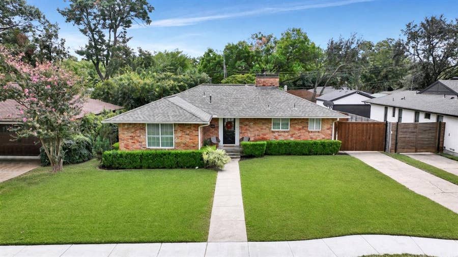 Property photo for 6452 Highgate Lane, Dallas, TX