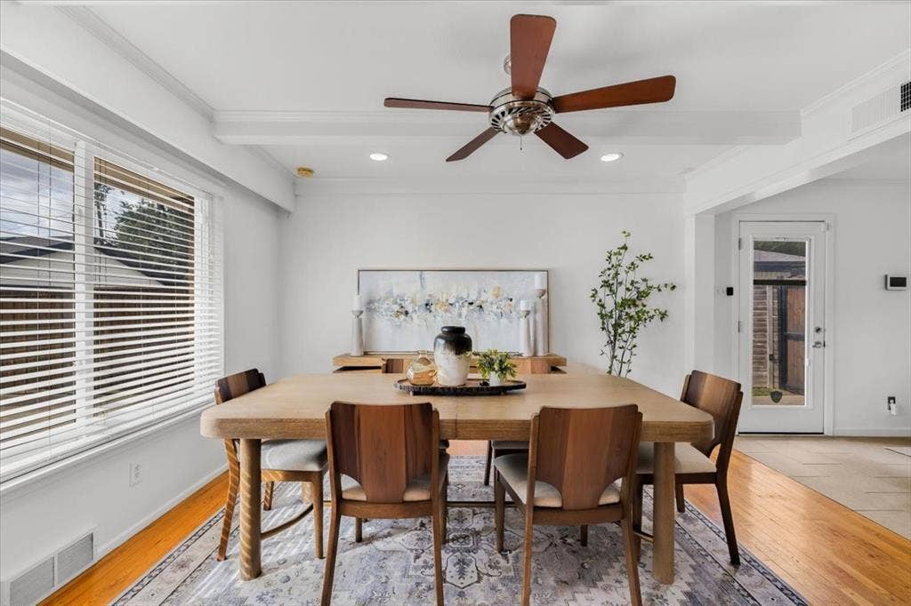 6452 Highgate Lane, Dallas, TX 75214 6452 Highgate Lane, Dallas, TX 75214