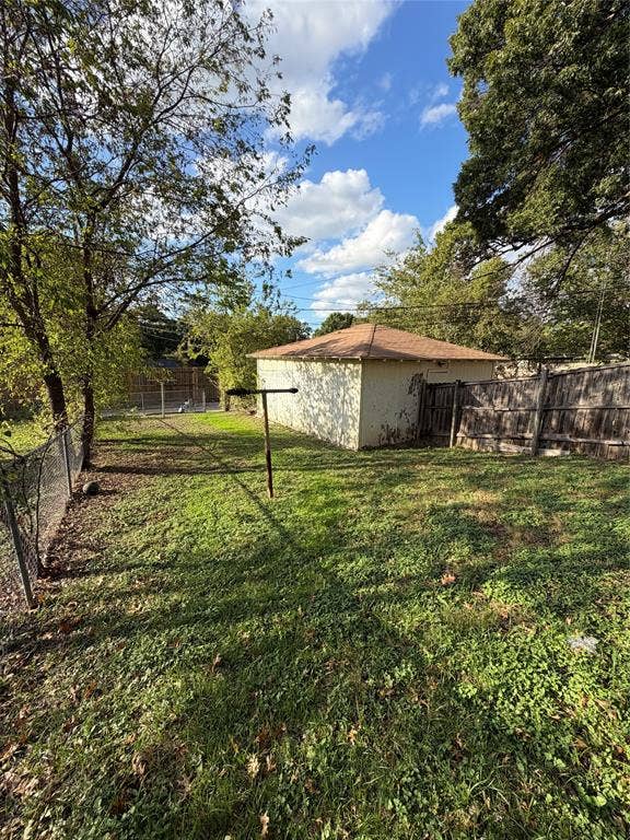 7815 Millstone Drive, Dallas, TX 75228