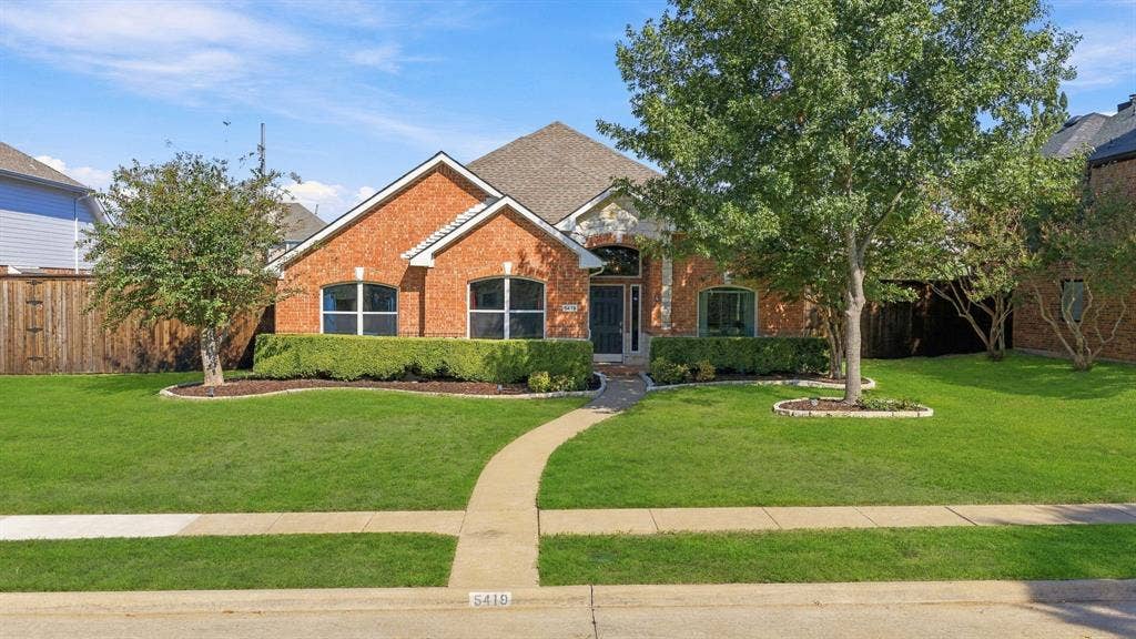 5419 Wellington Drive, Richardson, TX 75082