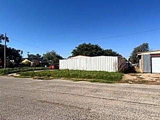 304 11th Street, Abernathy, TX 79311 304 11th Street, Abernathy, TX 79311