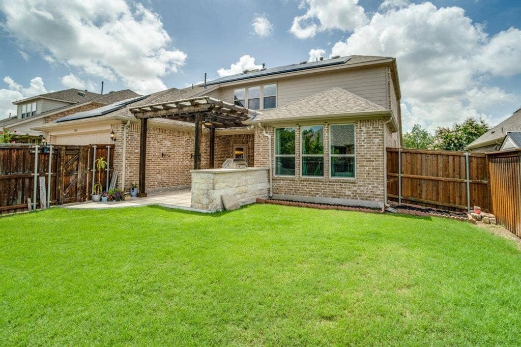 1060 Enchanted Rock Drive, Allen, TX 75013 1060 Enchanted Rock Drive, Allen, TX 75013
