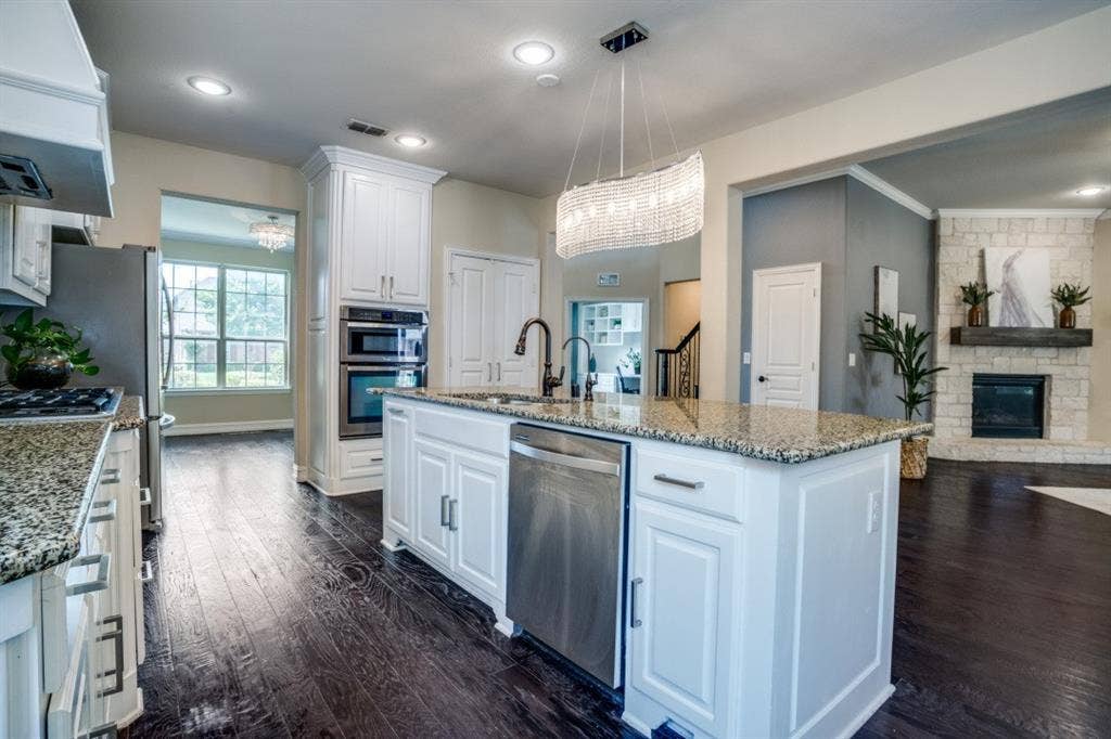 1060 Enchanted Rock Drive, Allen, TX 75013 1060 Enchanted Rock Drive, Allen, TX 75013