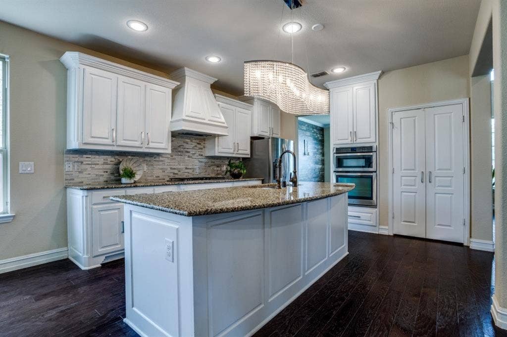 1060 Enchanted Rock Drive, Allen, TX 75013 1060 Enchanted Rock Drive, Allen, TX 75013