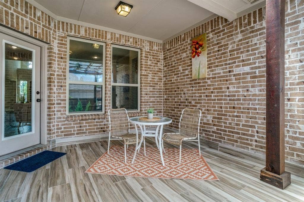 1060 Enchanted Rock Drive, Allen, TX 75013 1060 Enchanted Rock Drive, Allen, TX 75013