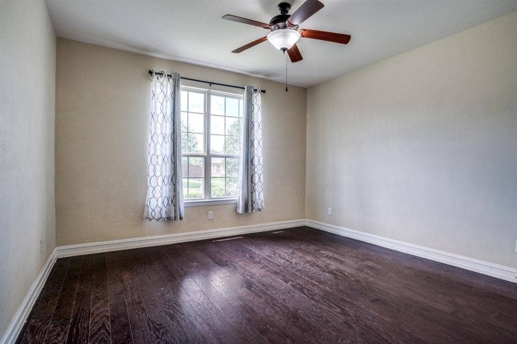 1060 Enchanted Rock Drive, Allen, TX 75013 1060 Enchanted Rock Drive, Allen, TX 75013