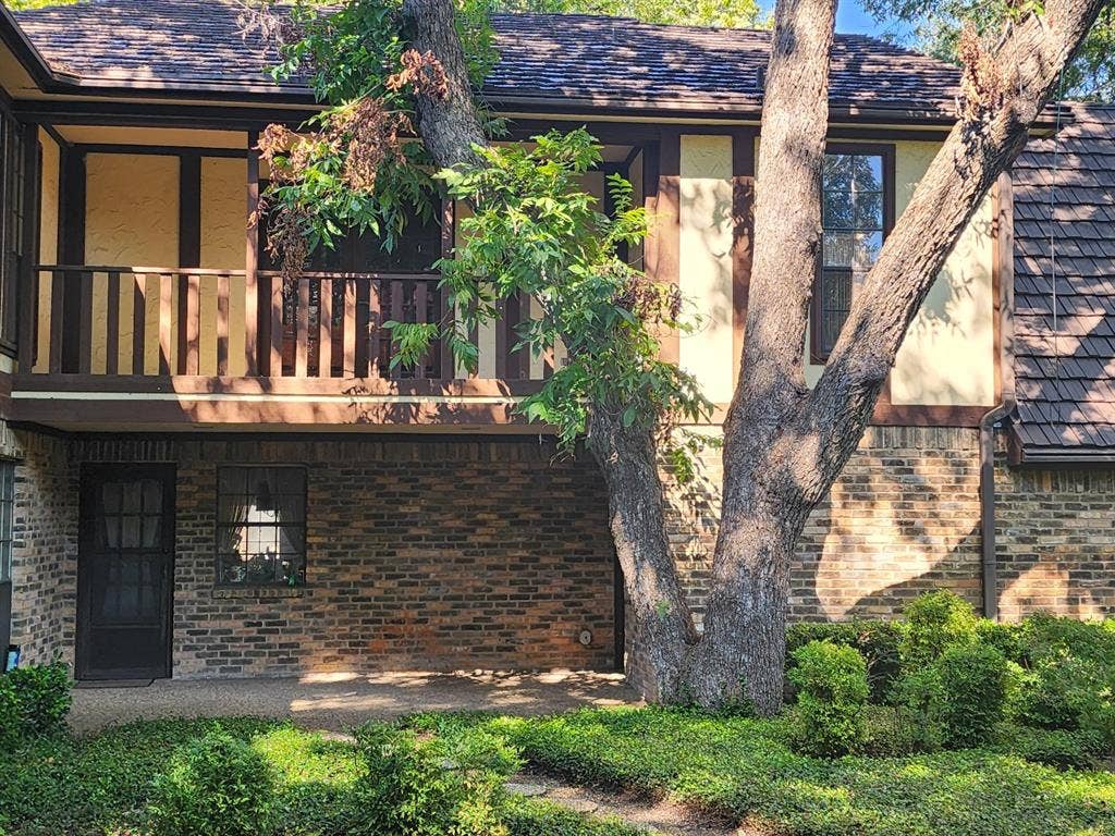 6510 Covecreek Place, Dallas, TX 75240 6510 Covecreek Place, Dallas, TX 75240