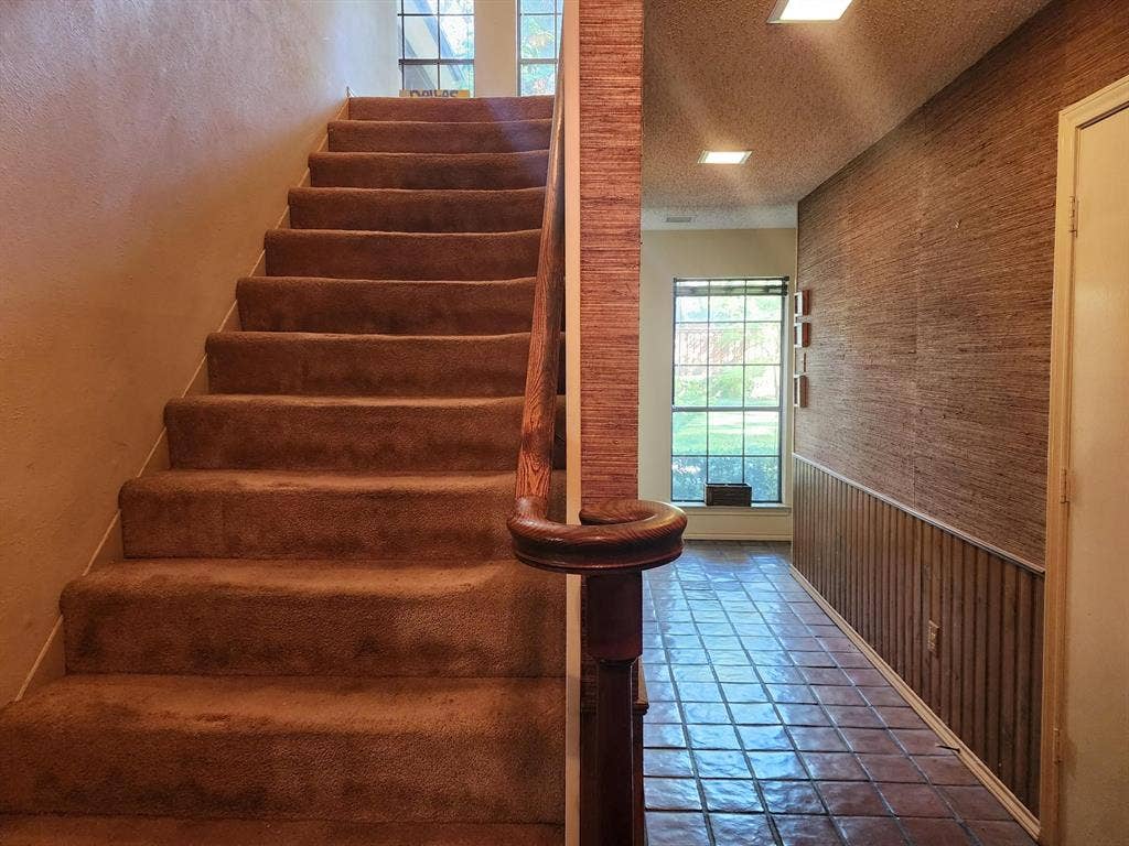 6510 Covecreek Place, Dallas, TX 75240 6510 Covecreek Place, Dallas, TX 75240