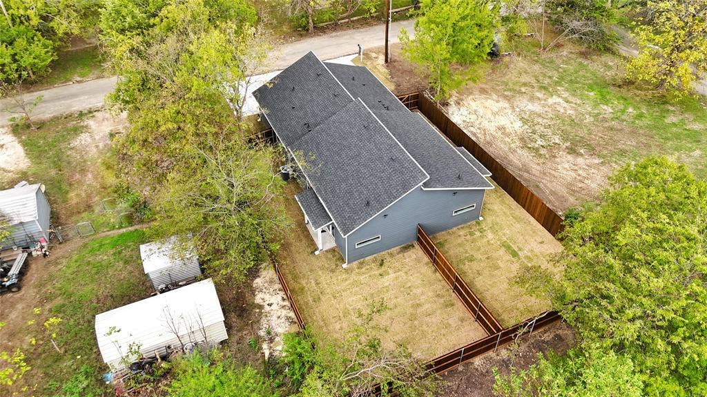 1802 Division Street, Commerce, TX 75428 1802 Division Street, Commerce, TX 75428