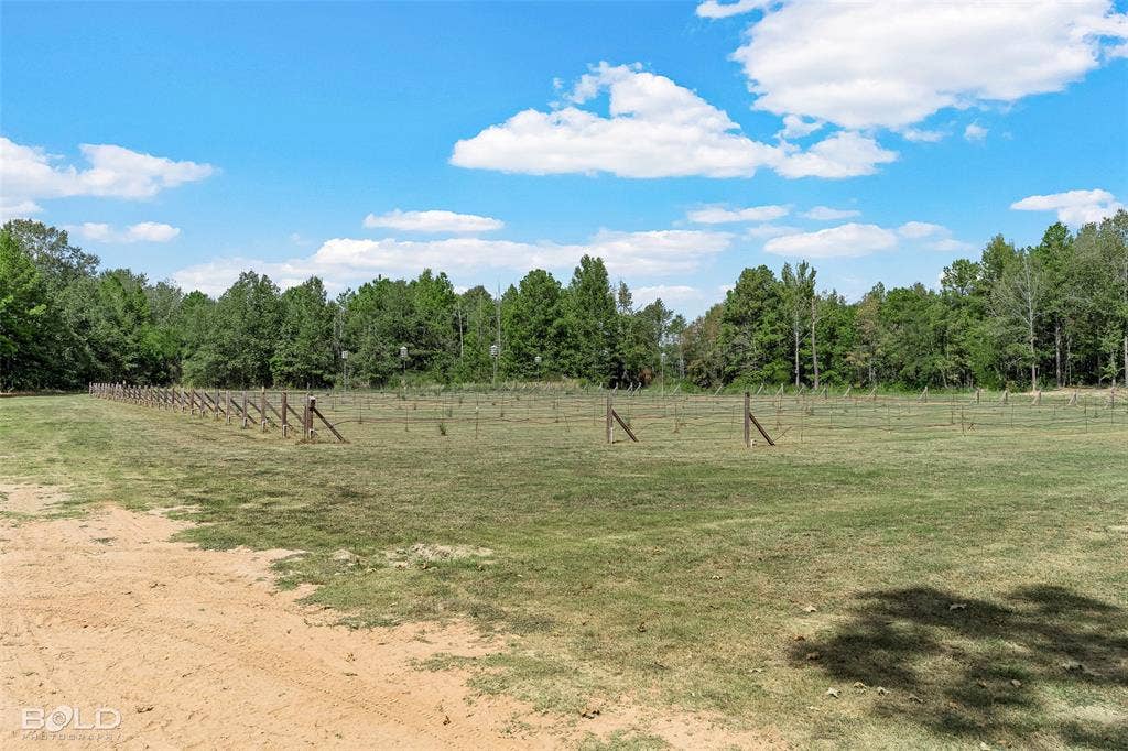 6936 Buncombe Road, Shreveport, LA 71129